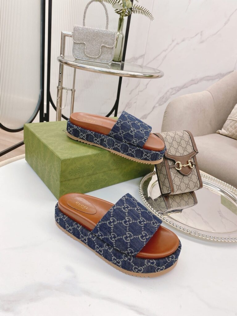 Gucci Women'S Platform Slide Sandal Blue 623212 2Kq00 4402 - Image 7