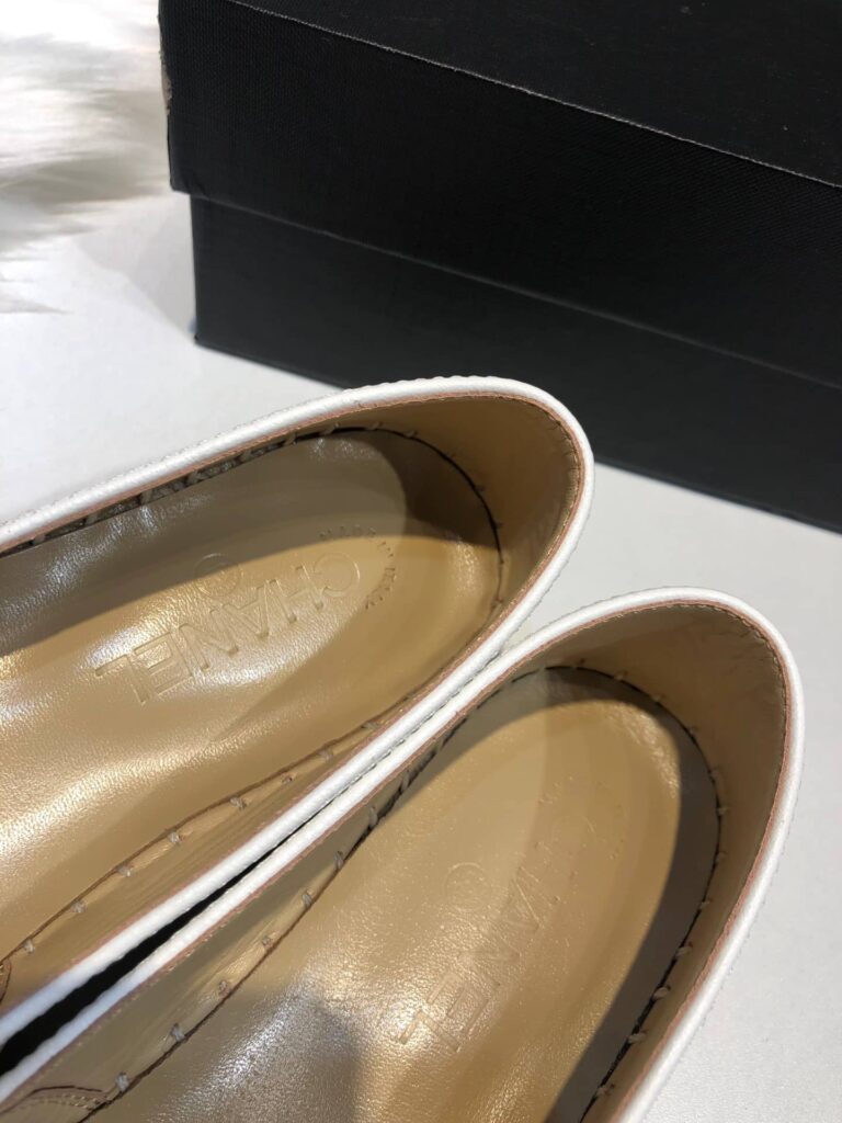 Chanel Embroidered Espadrille Leather Cap Toe Flats White - Image 3