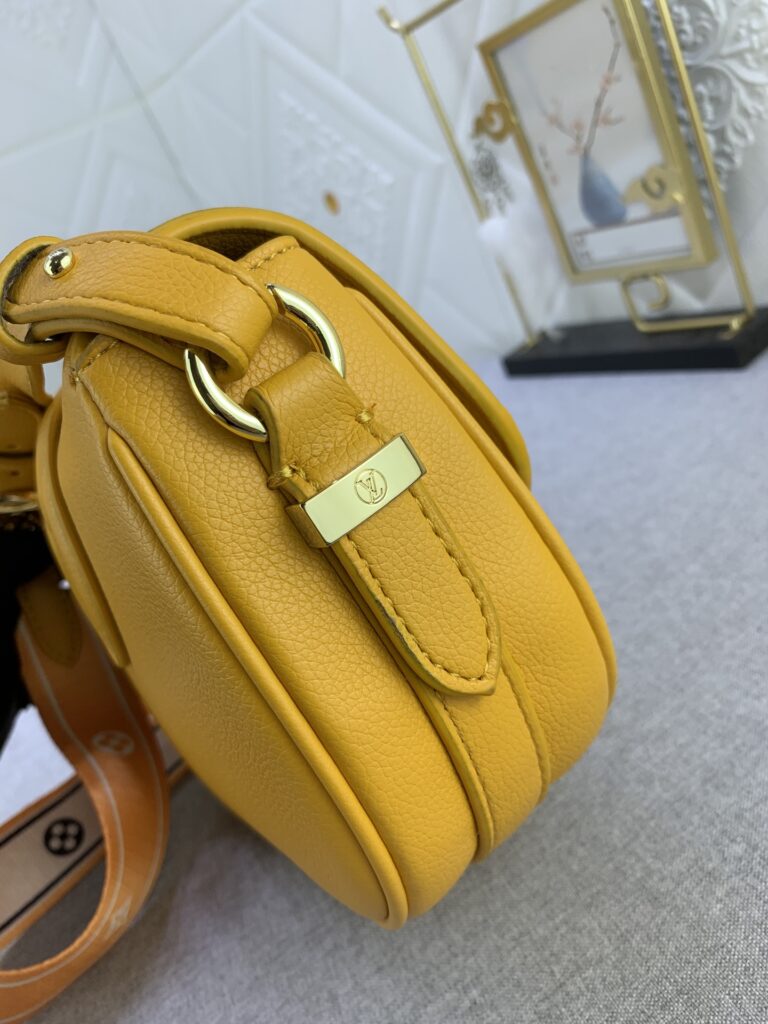Louis Vuitton Lv Pont 9 Soft Pm Yellow M59290 - Image 9