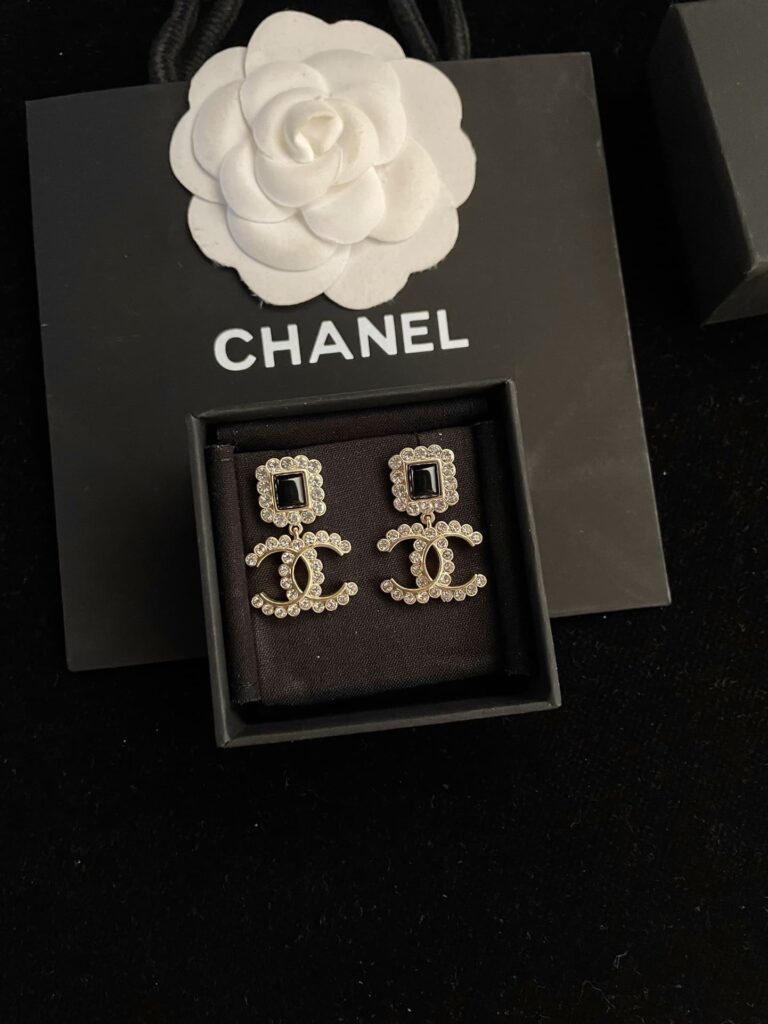 Chanel Cc Earrings - Image 6