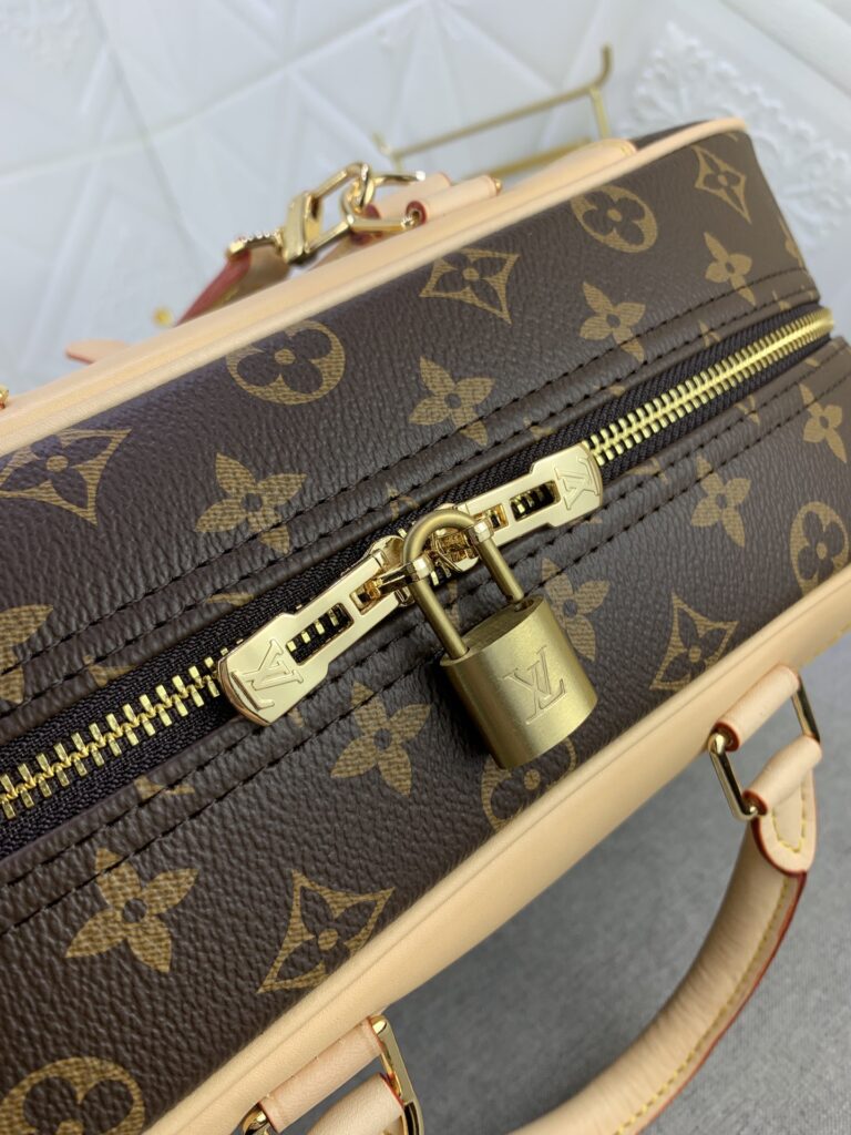 Louis Vuitton Bowling Vanity M47270 - Image 10