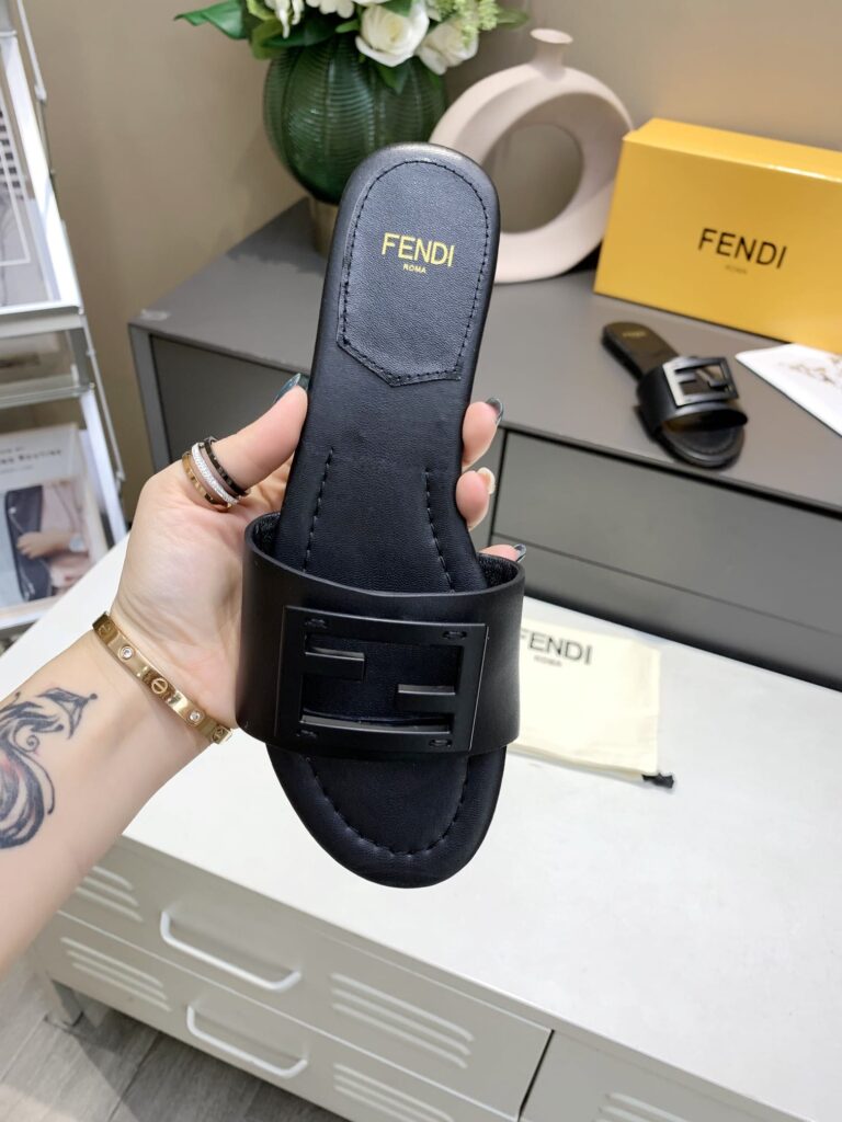 Fendi Signature Leather Sandals Slide Black 0400014271536 - Image 2
