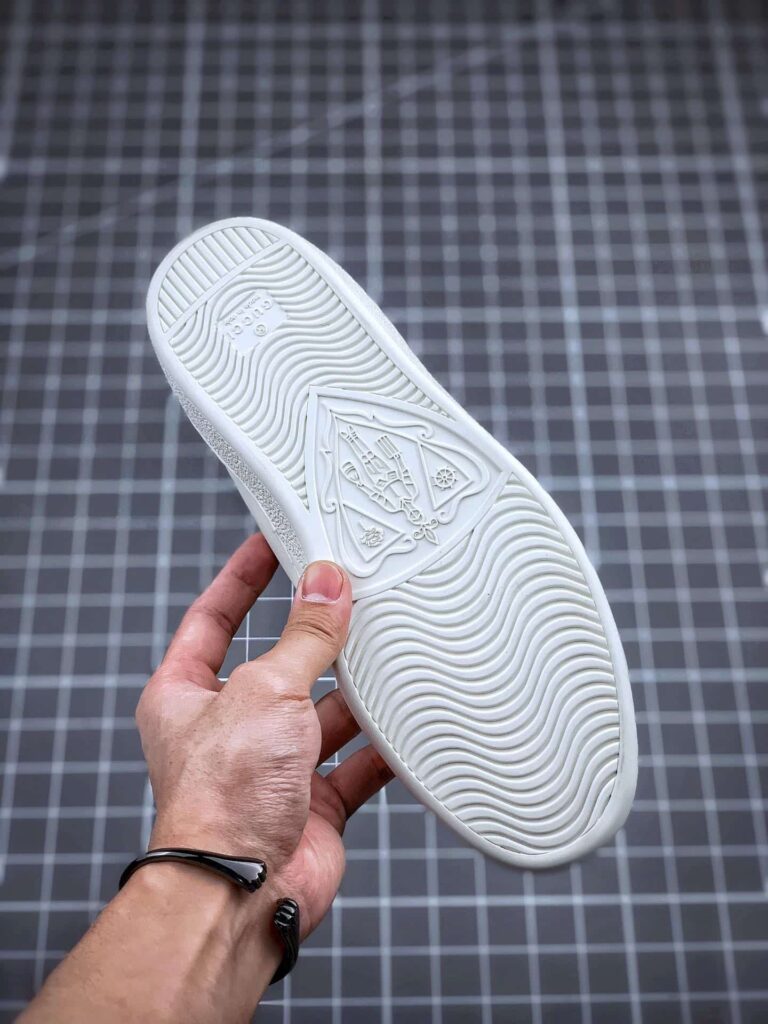 Gucci X Disney Mickey Mouse Ace Low Top White - Image 3