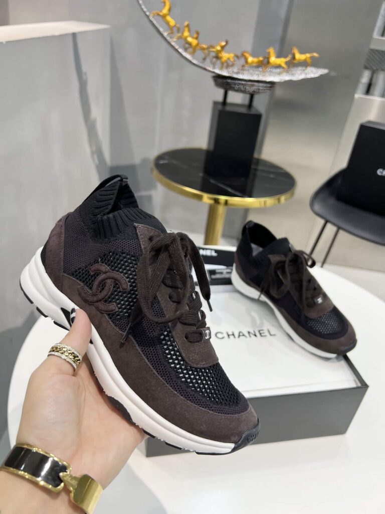 Chanel Low Top Trainer Sneakers Brown G38750 - Image 2