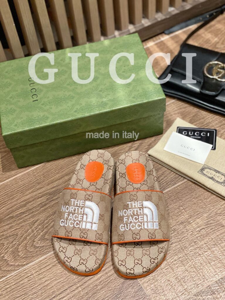 Gucci X The North Face Women'S Slides Beige And Orange  6799472Hkm09770 - Image 2