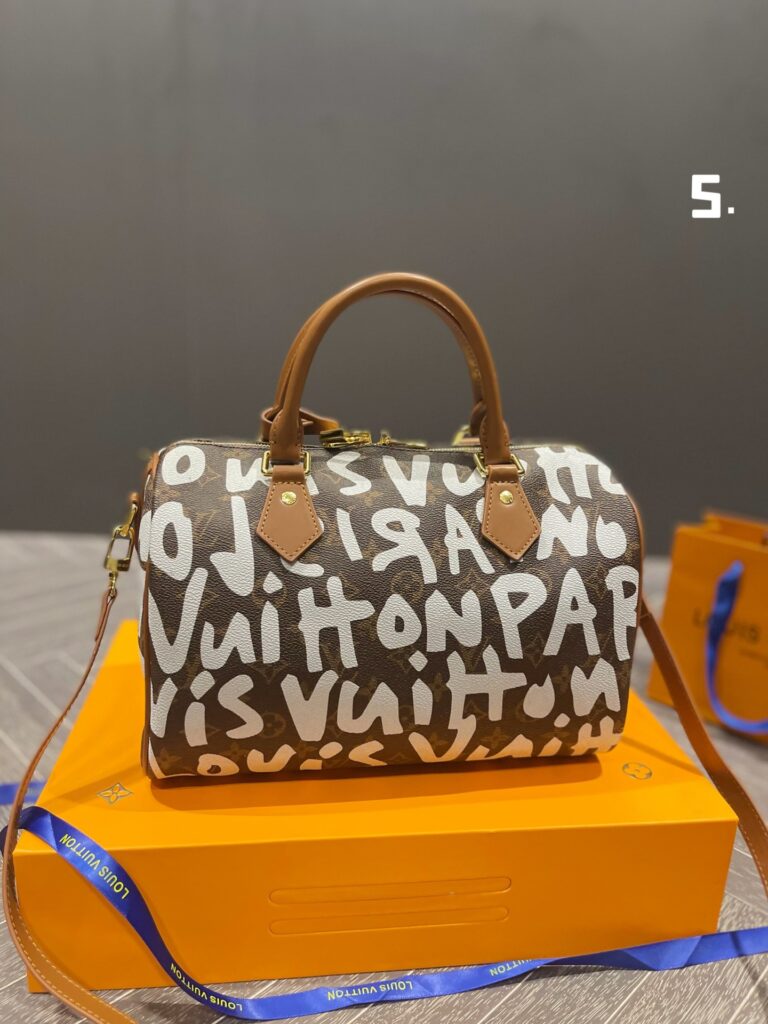 Louis Vuitton Monogram Graffiti Speedy 30Cm - Image 10