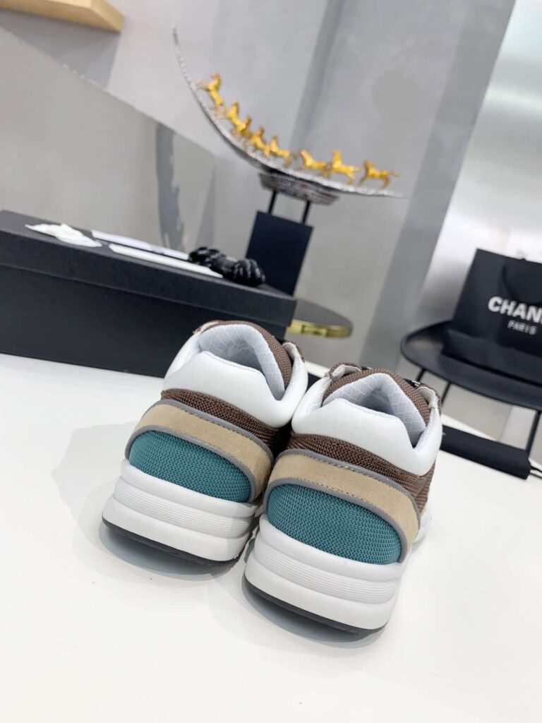 Chanel Cc Logo Low Top Trainer Sneakers Brown And White G38301 Y55434 K3161 - Image 5