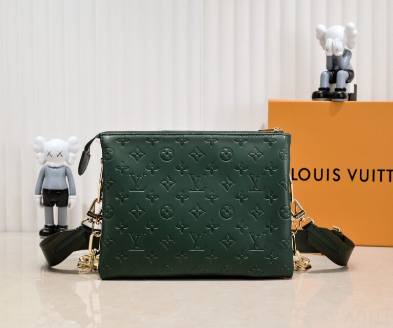 Louis Vuitton Bolso Coussin Pm Green 26Cm - Image 3
