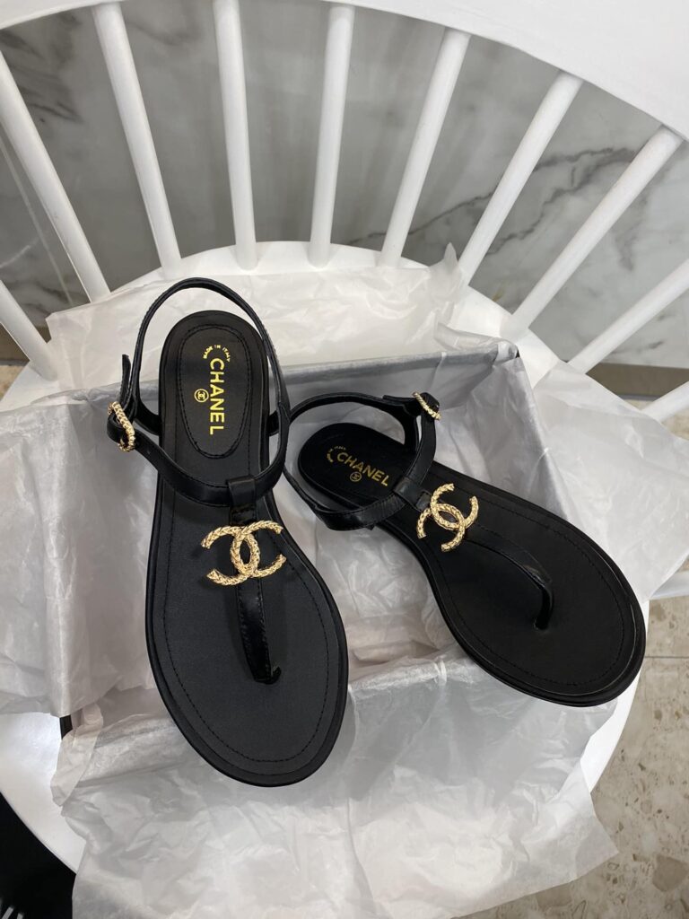 Chanel Gold Cc Logo Thong Sandals Black - Image 3