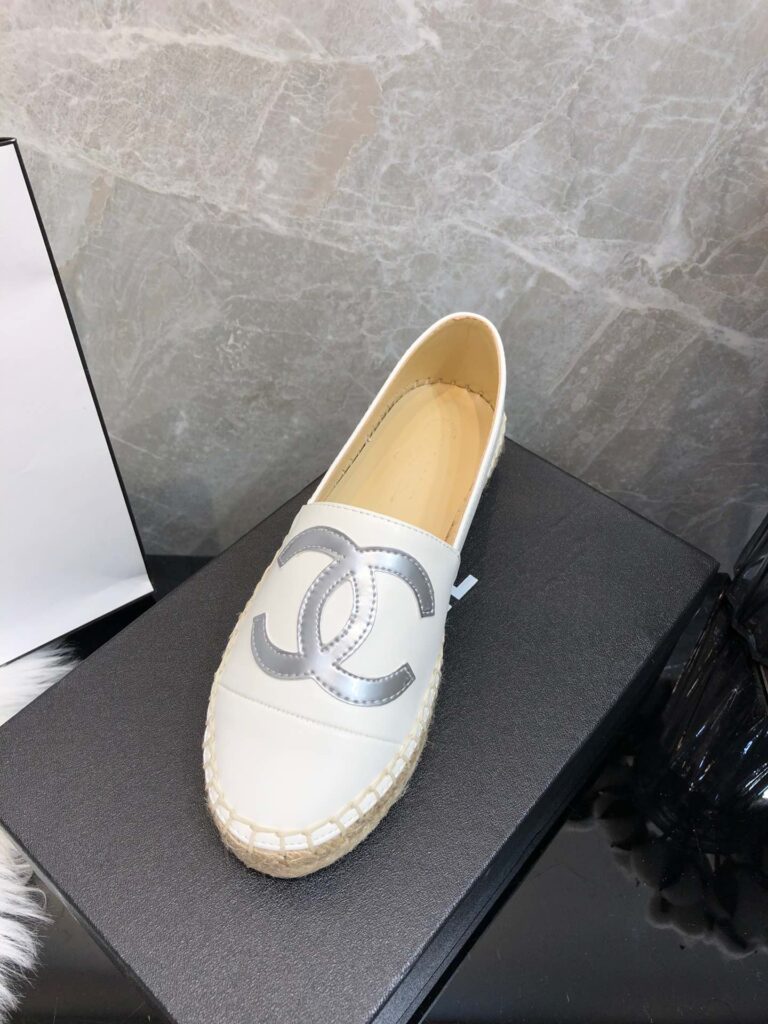 Chanel Embroidered Espadrille Leather Cap Toe Flats White Grey Logo Cc - Image 2
