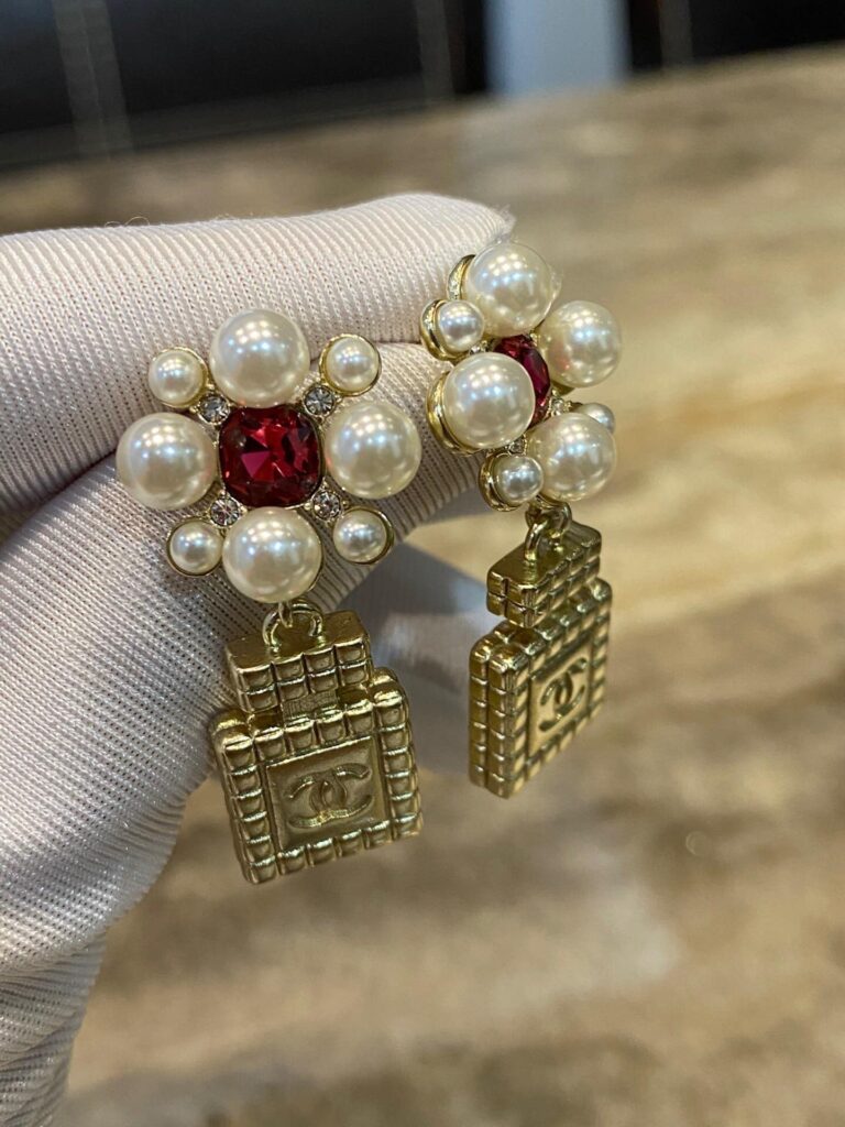 Chanel Earrings - Image 4