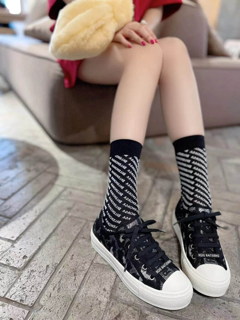 Dior Walk'N'Dior Sneaker Embroidered With Leopard Skin Black - Image 2