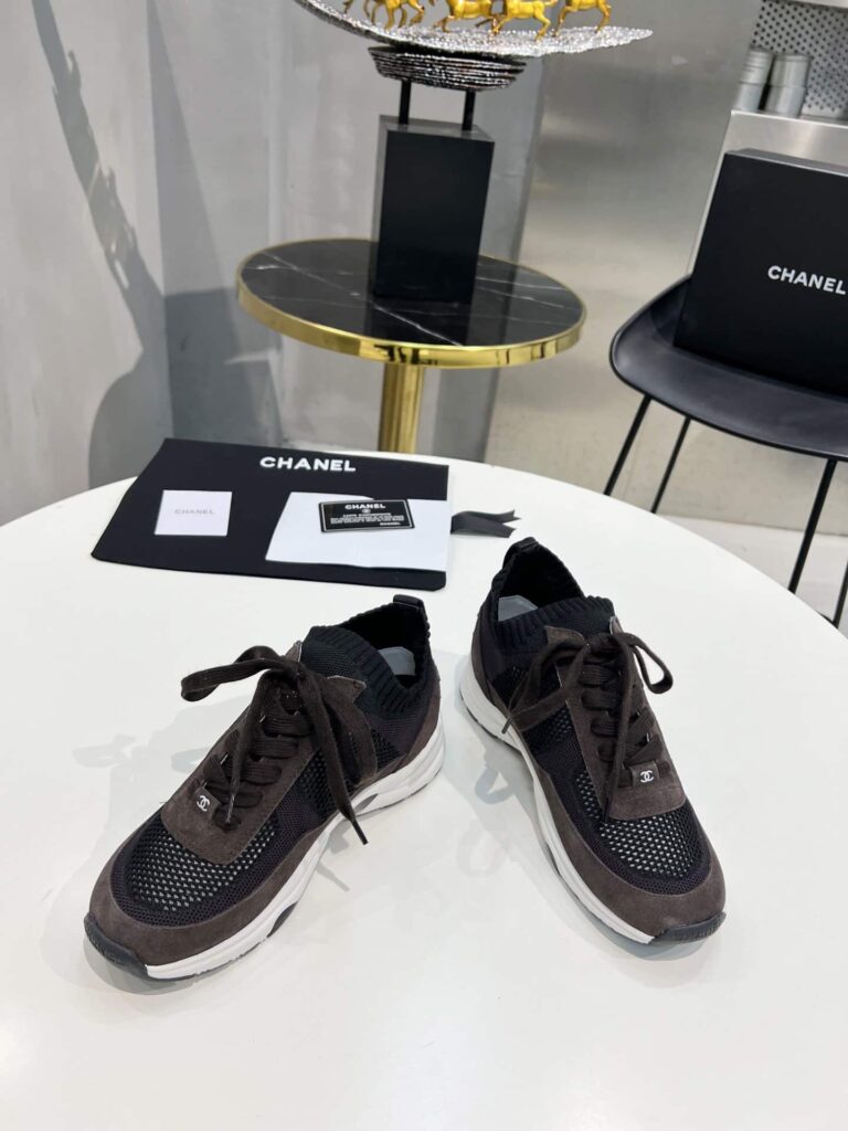 Chanel Low Top Trainer Sneakers Brown G38750 - Image 7