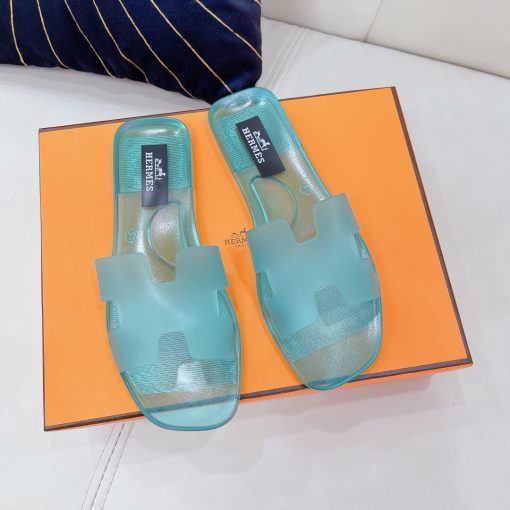 Hermes Plastic Oran Teddy Bear Slipper Sandals - Image 5
