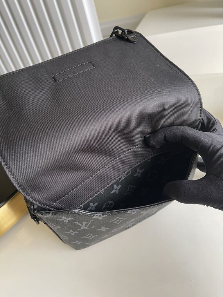 Louis Vuitton Monogram Steamer Messenger M45585 - Image 2