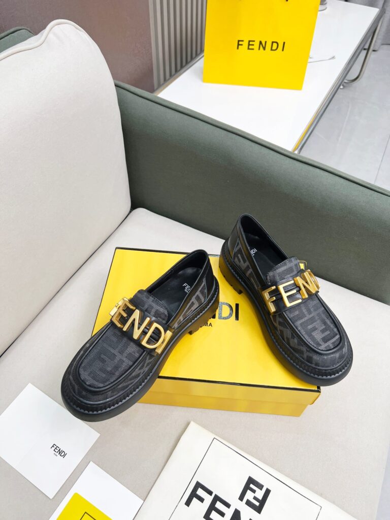 Fendigraphy Ff Leather Loafers Grey - Image 3