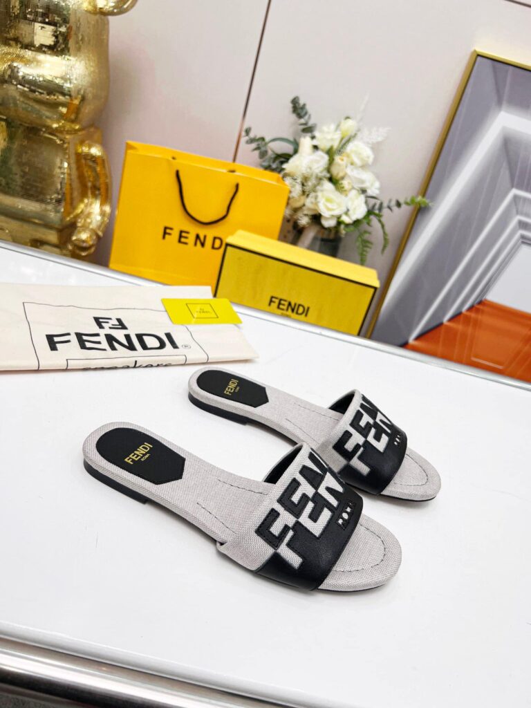 Fendi Signature Canvas Leather Slides Black 8R8337Ajzuf0Wzm - Image 2
