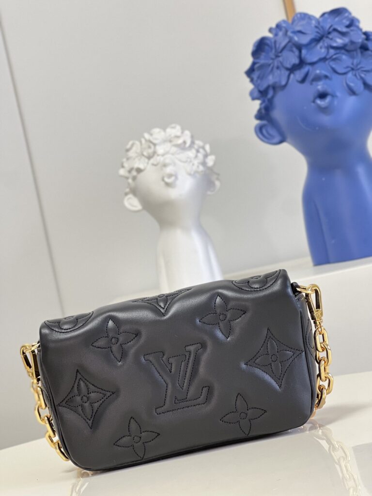 Louis Vuitton Wallet On Strap Bubblegram Black M81398 - Image 4