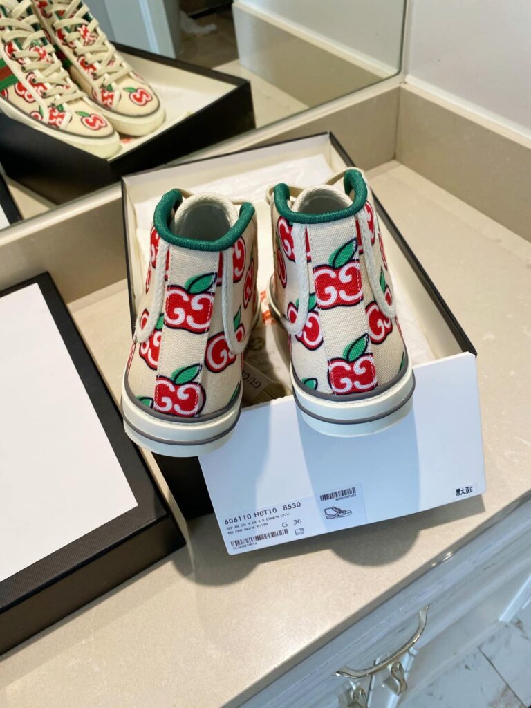 Gucci Tennis 1977 High Top Sneaker Beige - Image 4