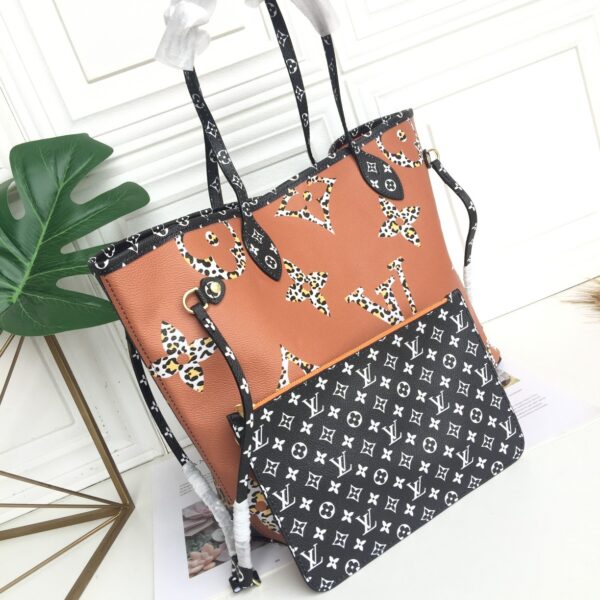 Louis Vuitton Neverfull Monogram Giant Jungle Mm Black Caramel M44676 - Image 7