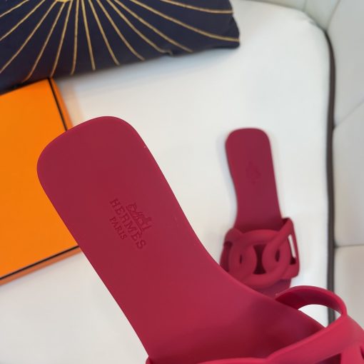 Hermes Aloha Red Sippers Sandal - Image 5