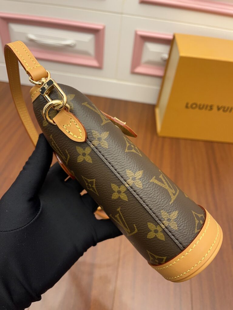 Louis Vuitton Fold Me Pouch M80874 - Image 2