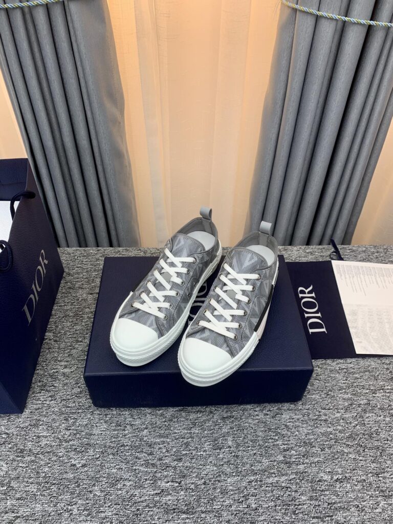 Dior B32 Low Top Sneaker Gray Cd Diamond Canvas - Image 5