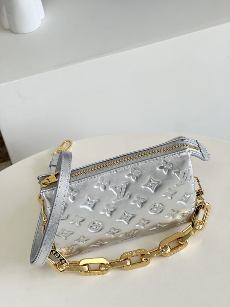 Louis Vuitton Coussin Bb 21Cm Silver M20567 - Image 2