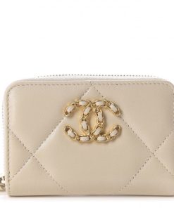 Chanel 19 Card Holder With Zipper Leather Cream Wallet