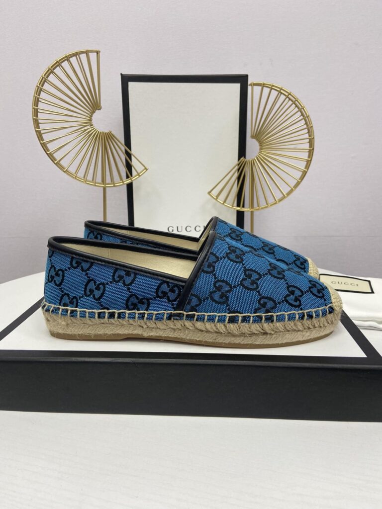 Gucci Women's Espadrille Blue - Image 9