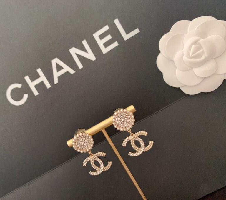 Chanel Cc Earrings - Image 7