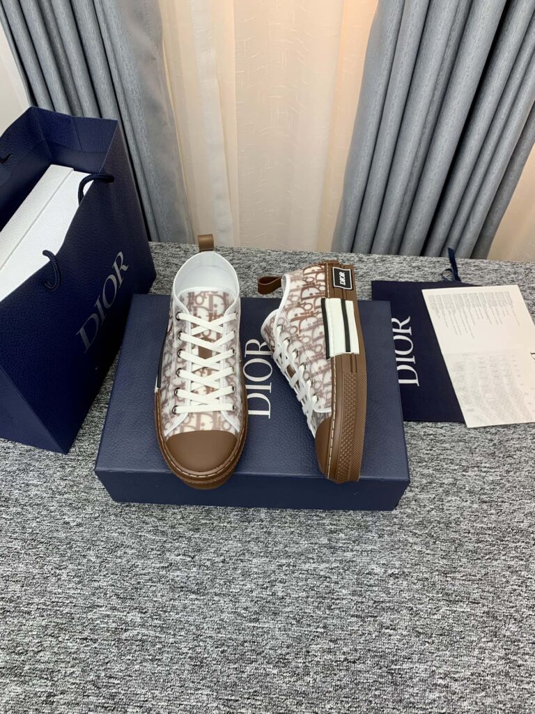 Dior B32 Low Top Coffee Oblique Canvas 3Sn249Zmk H761 - Image 4