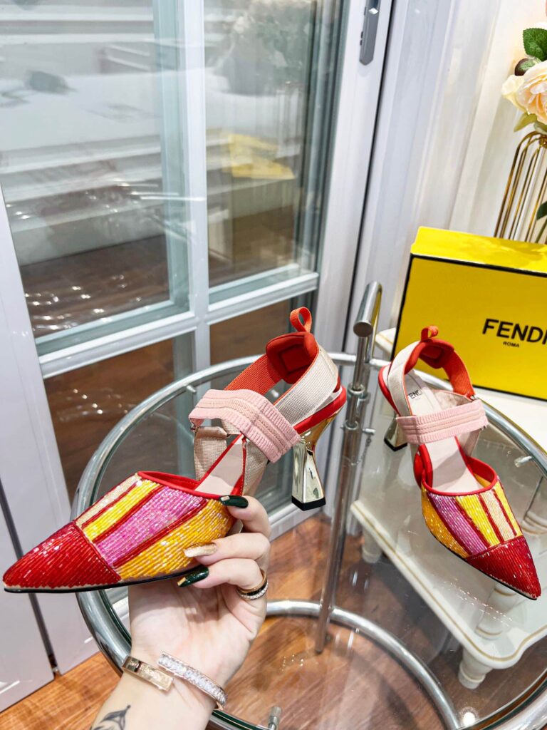 Fendi Colibri 85Mm Beaded Slingback Pumps Red - Image 3