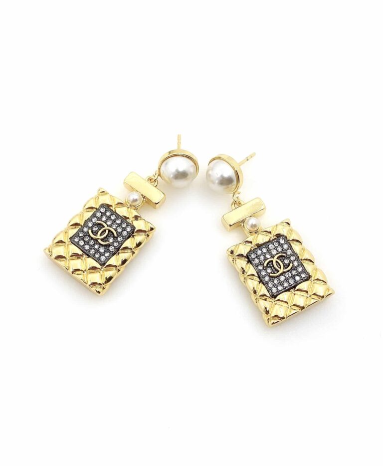 Chanel Cc Earrings - Image 5