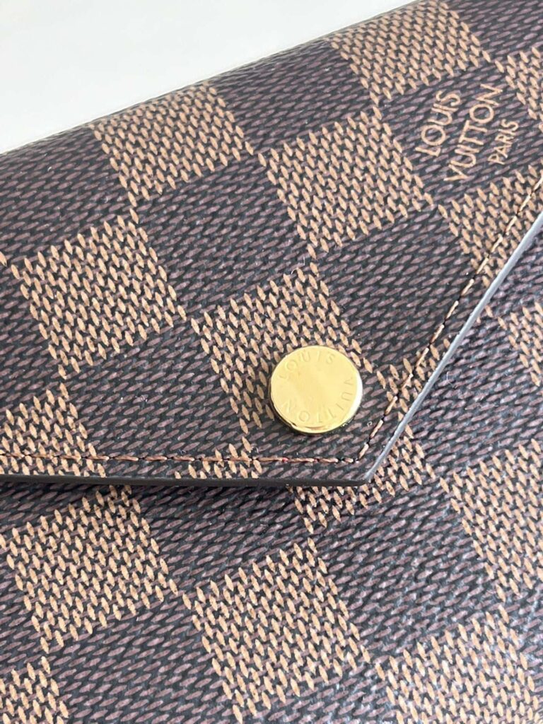Louis Vuitton Victorine Wallet Damier Canvas 12Cm Red N41659 - Image 5