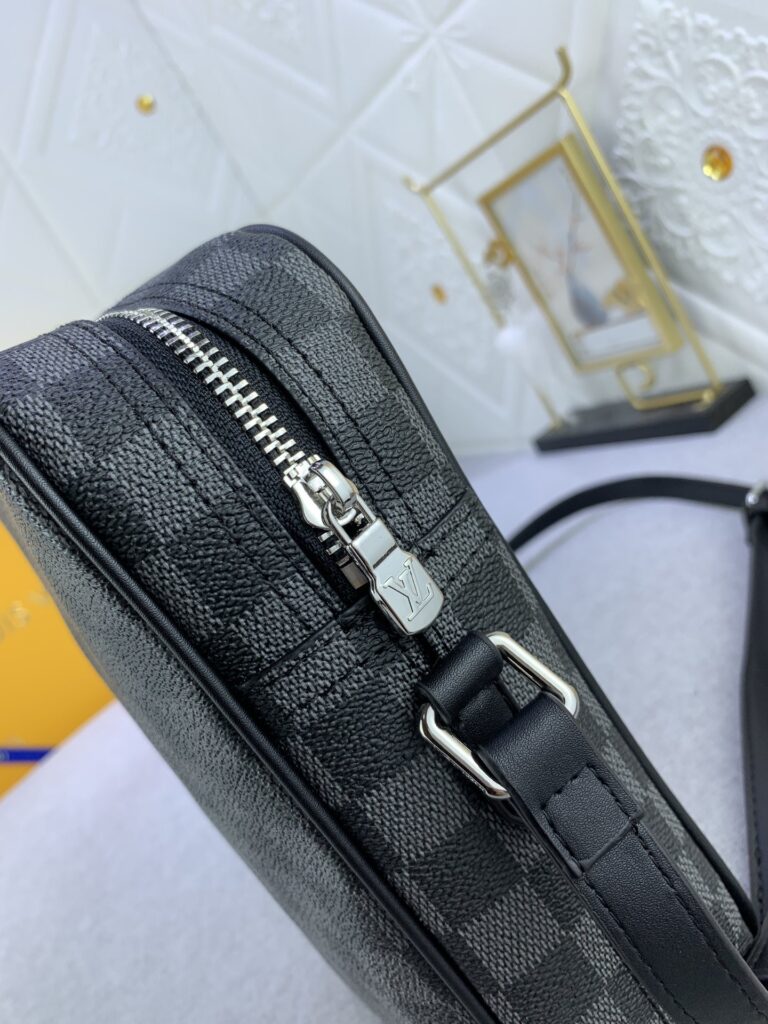 Louis Vuitton Multicolor Danube Slim Pm - Image 4