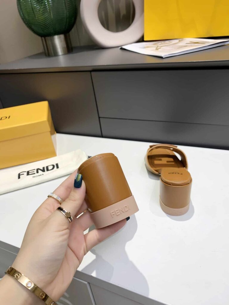 Fendi Signature Leather High Heel Beige - Image 3