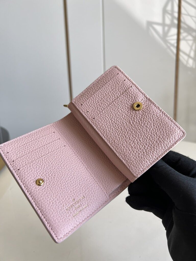 Louis Vuitton Cléa Wallet Pink M81212 - Image 5