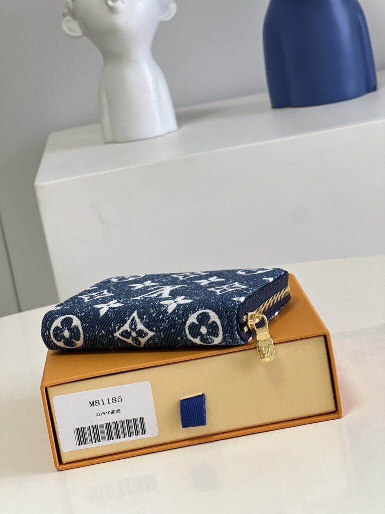 Louis Vuitton Zippy Coin Purse Navy Blue M81185 - Image 4