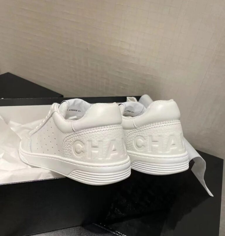Chanel Runner Trainer Sneakers White G35934 - Image 7