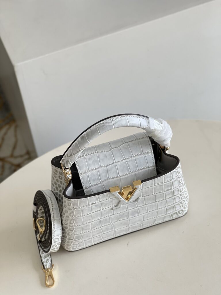 Louis Vuitton Borsa Capucines White N80127 - Image 5