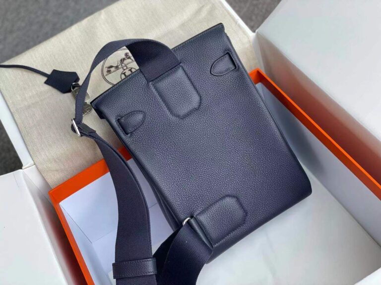 Hermes Hac A Dos Togo Backpack Palladium Hardware Navy Blue 29Cm - Image 3