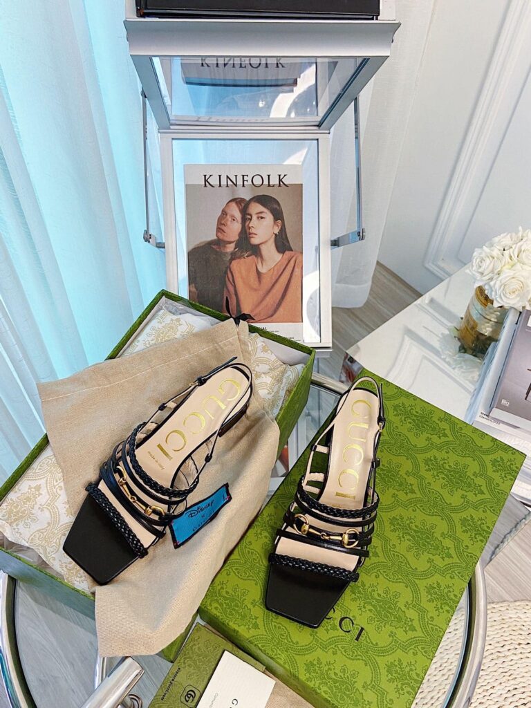 Gucci Women'S Mystic Horsebit Ketty Leather Sandal Black 645405 - Image 8