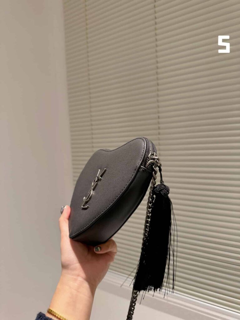 Saint Laurent Heart Bag In Smooth Leather Black - Image 2