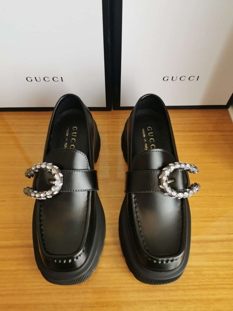 Gucci Women'S Leather Flat Black - Image 7