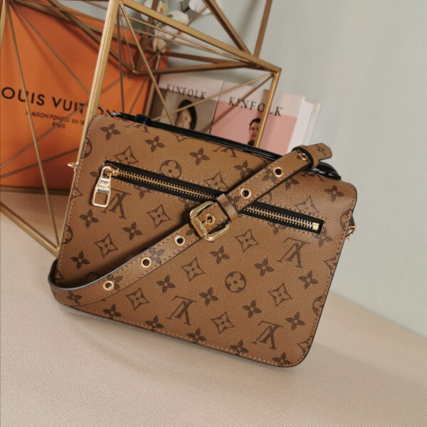 Louis Vuitton Pochette Métis M44876 - Image 5