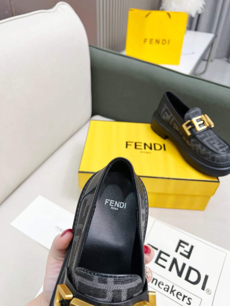 Fendigraphy Ff Leather Loafers Grey - Image 5