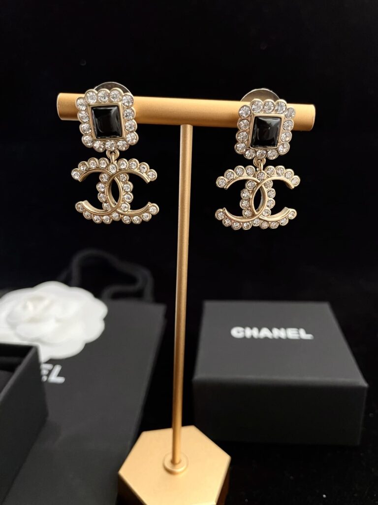 Chanel Cc Earrings - Image 3