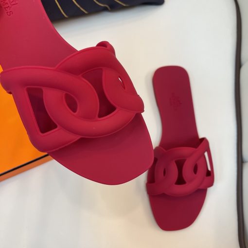 Hermes Aloha Red Sippers Sandal - Image 3