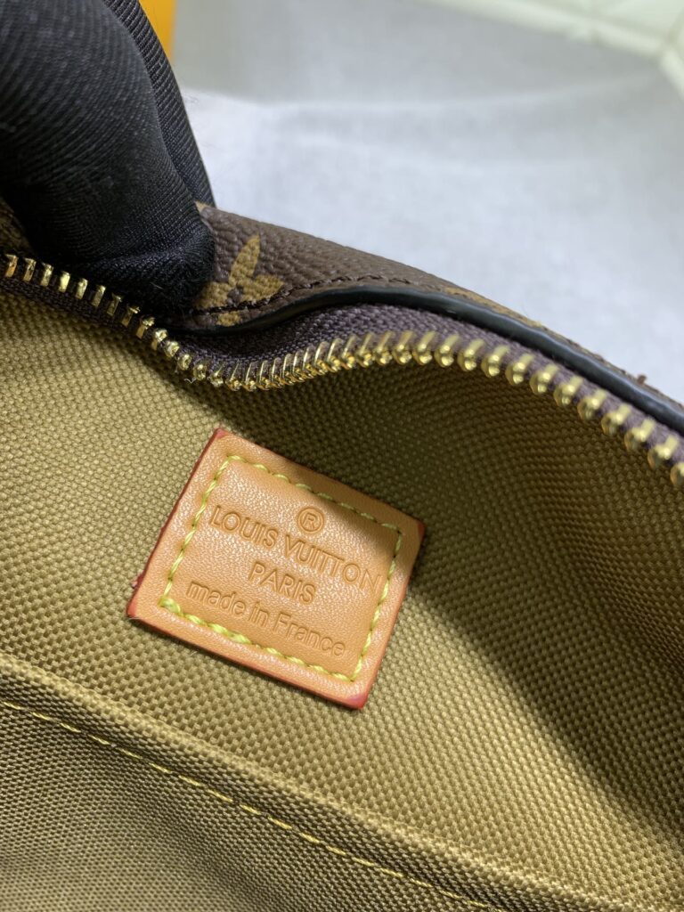 Louis Vuitton Side Trunk Monogram 21Cm M46358 - Image 8